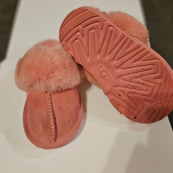UGG Other - UGG Kids Fluffy Slippers in Soft Pink